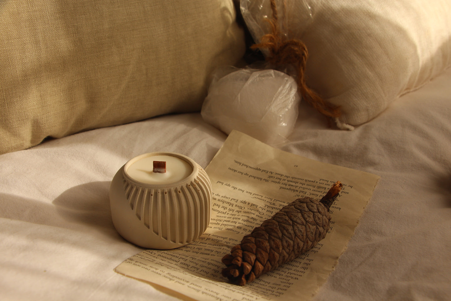 נר דגם- משלוב (בטון לבן)